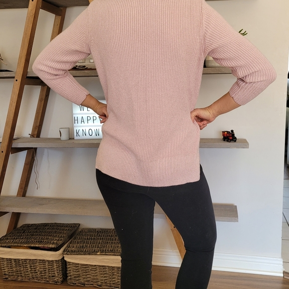 Chaps knit sweater M size pinck colour V neck - Picture 2 of 7